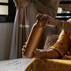 Pure Copper Water Bottle | Leak proof Water Bottle, Hammered Finish | 1 Litre